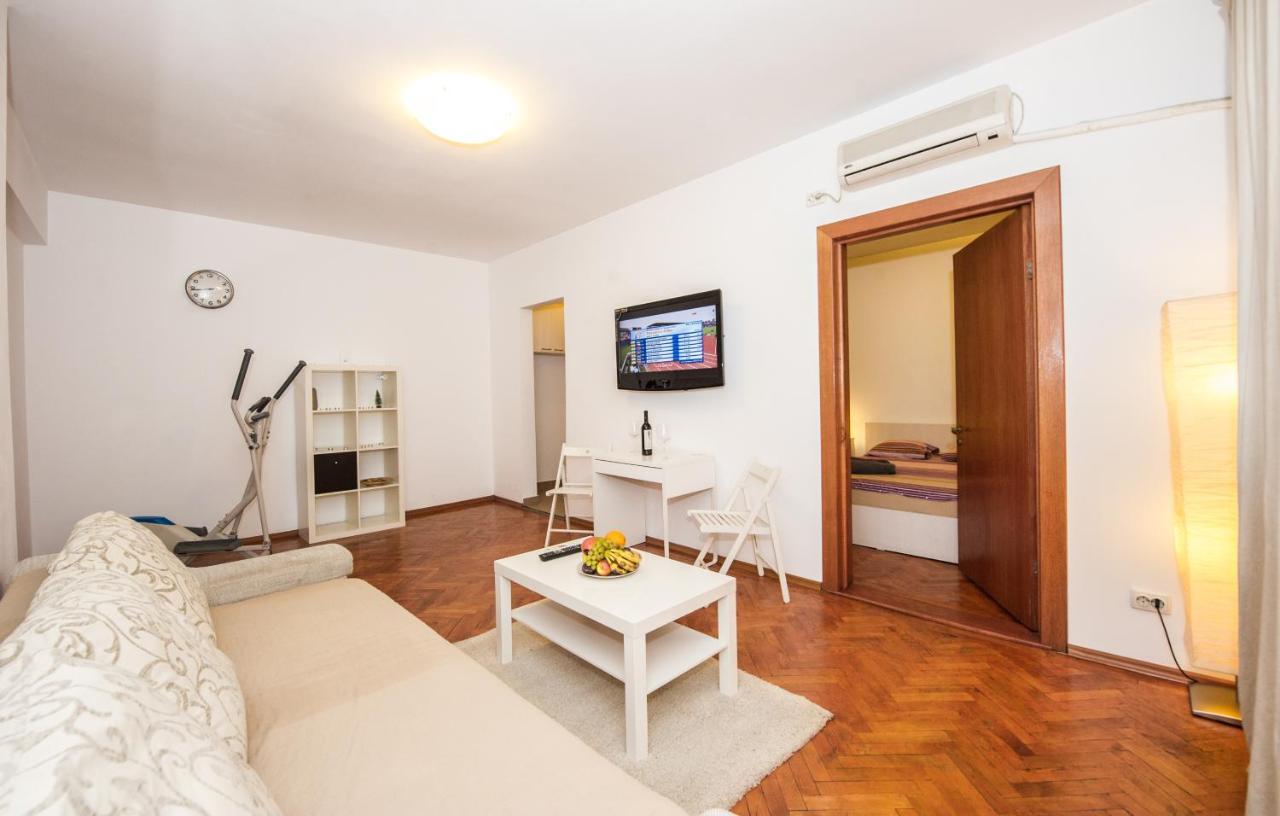 Universitate 1 Apartment Bucharest Exterior photo